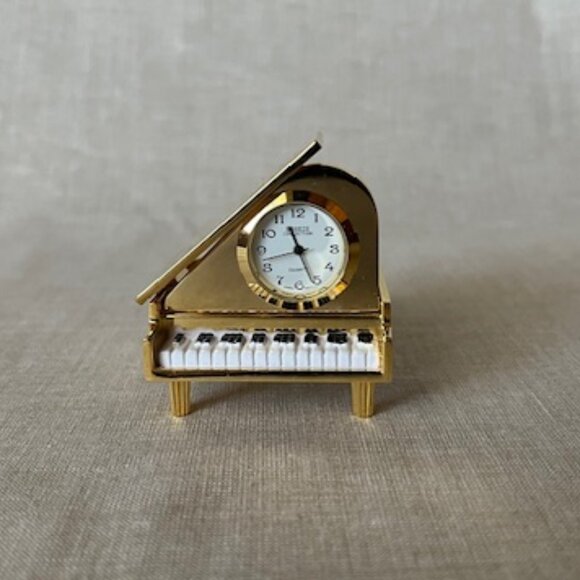 Miniature Piano Clock by Breeze Collection, Gift Idea - Picture 2 of 15